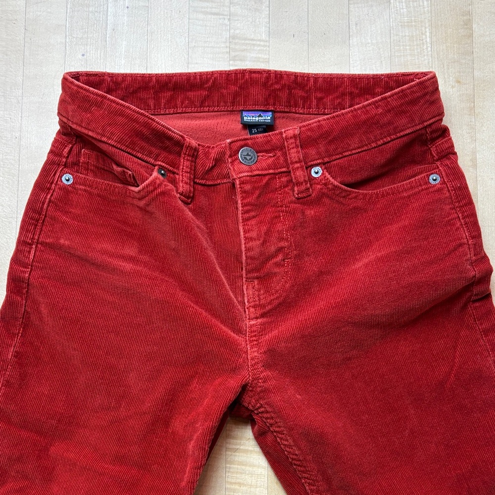 Patagonia Women's Corduroy Pants Regular Roots‎ Red #55061 Size 25 Waist 28"
